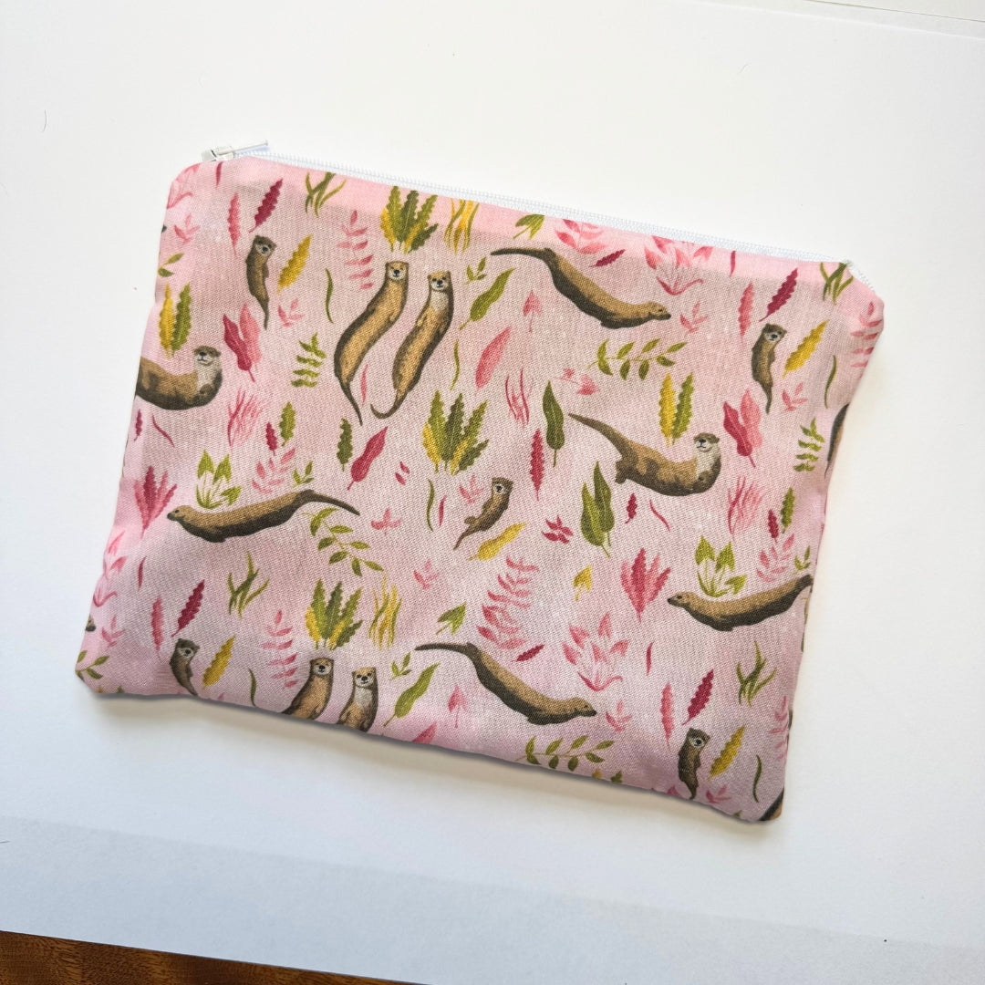 Otter Storage Pouch