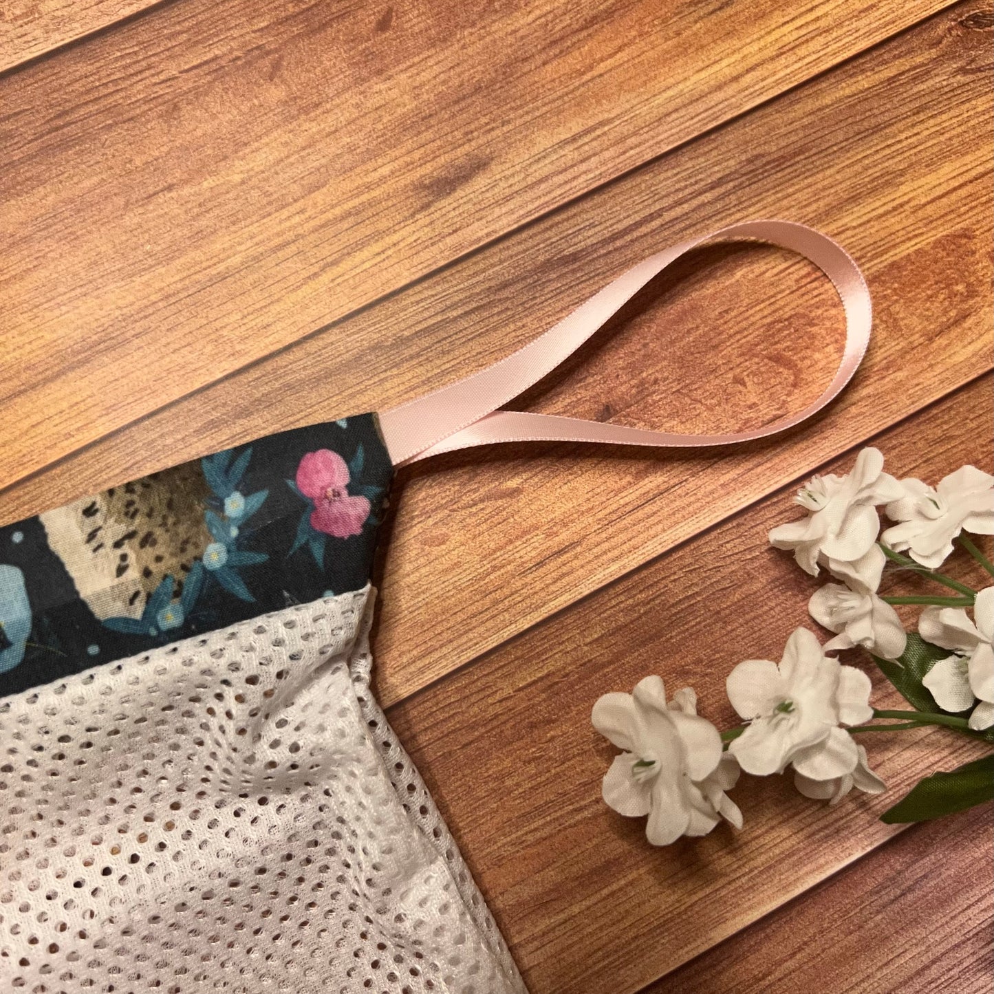 Washing machine net bag, perfect snow leopard wash bag.