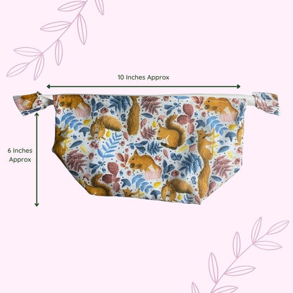 Nature-inspired red squirrel makeup bag, an excellent choice for women and textiles gifts