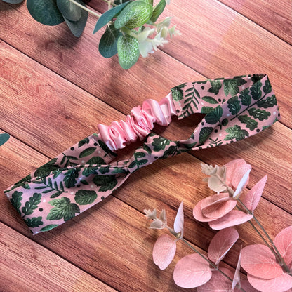 Shop gifts just because for her with a lovely green and pink headband. The green leaf headband is ideal as a cute girlfriend gift.