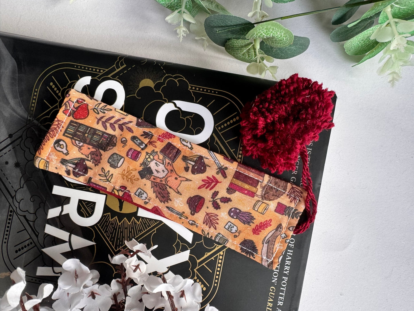 Pom Pom Bookmark