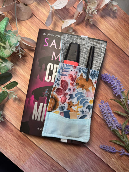 Red Squirrel Elasticated Bookmark – Bookmark with Pen Pocket for Readers & Journalers