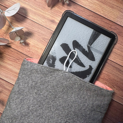 Hedgehog Quilted Kindle Case – Padded E-Reader Sleeve with Loop Closure