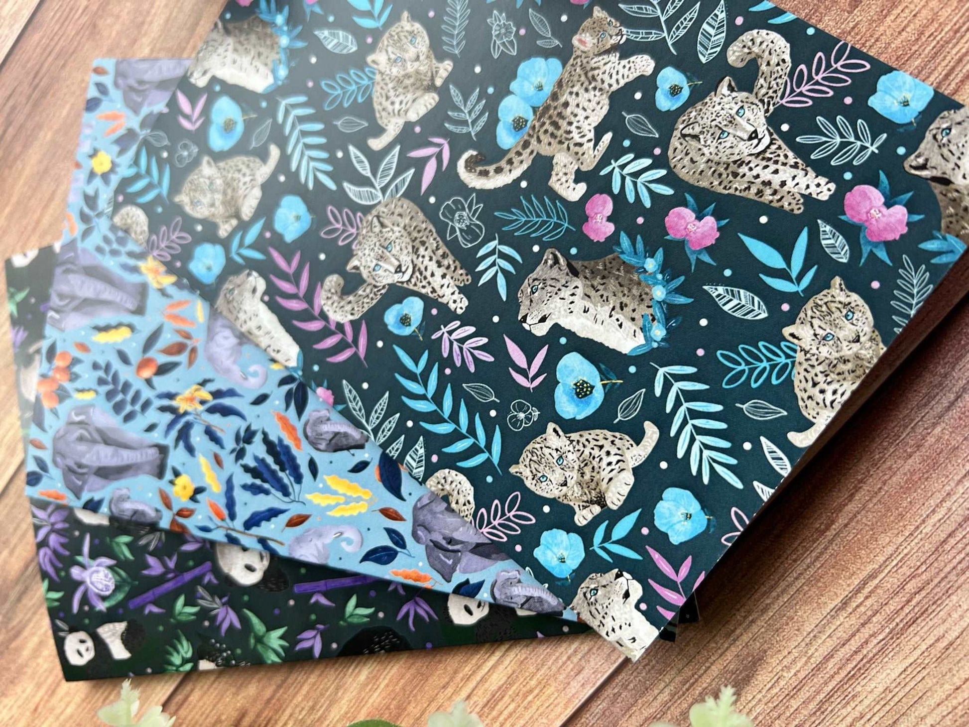 closeup of the wild animal greeting card set