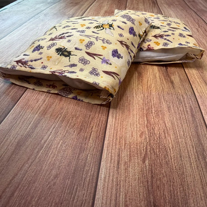 Small bee hottie wheat bag alternative designed for warming cold hands.
