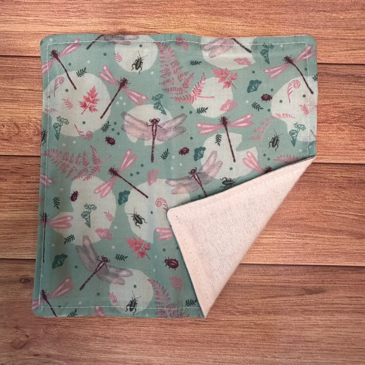 Soft cotton face flannel with a distinctive dragonfly design for everyday skincare.
