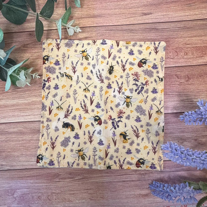 Handmade bee face cloth featuring original Tahlia Paige illustrations, ideal for beekeeping gifts.
