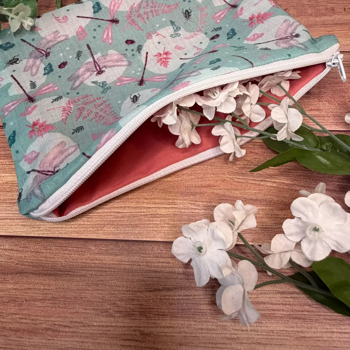 Dragonfly makeup bag made from soft avio cotton with a polycotton lining.
