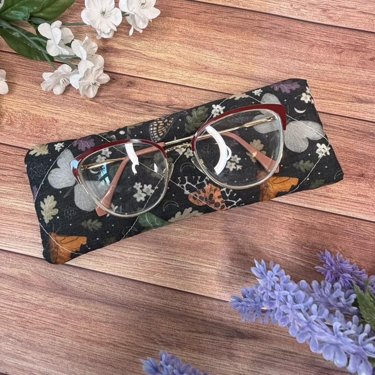 Soft moth spectacle holder made from avio cotton and polycotton.

