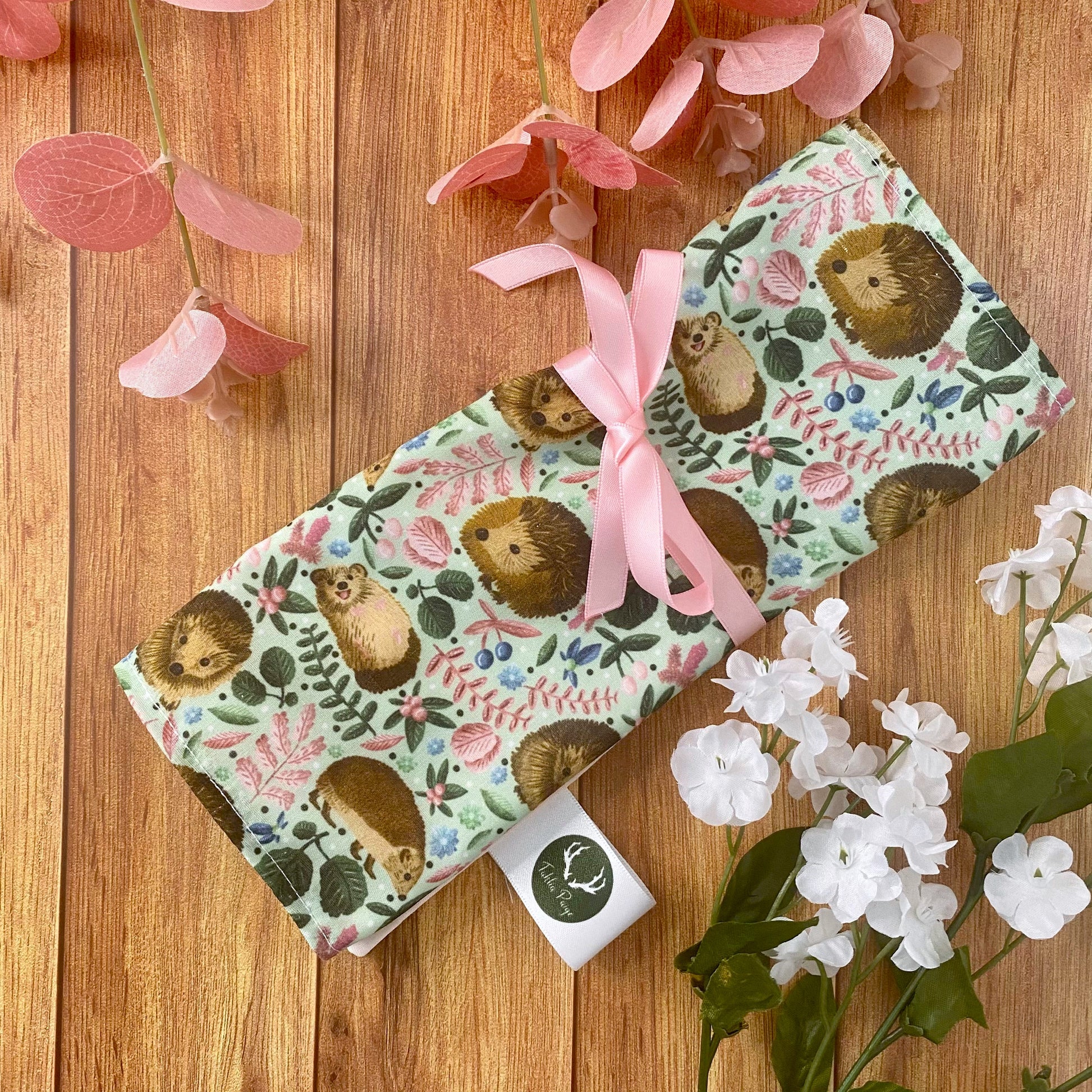 ideal for a hedgehog lover, this brush roll gift is perfect for storage of makeup brushes and paintbrush storage