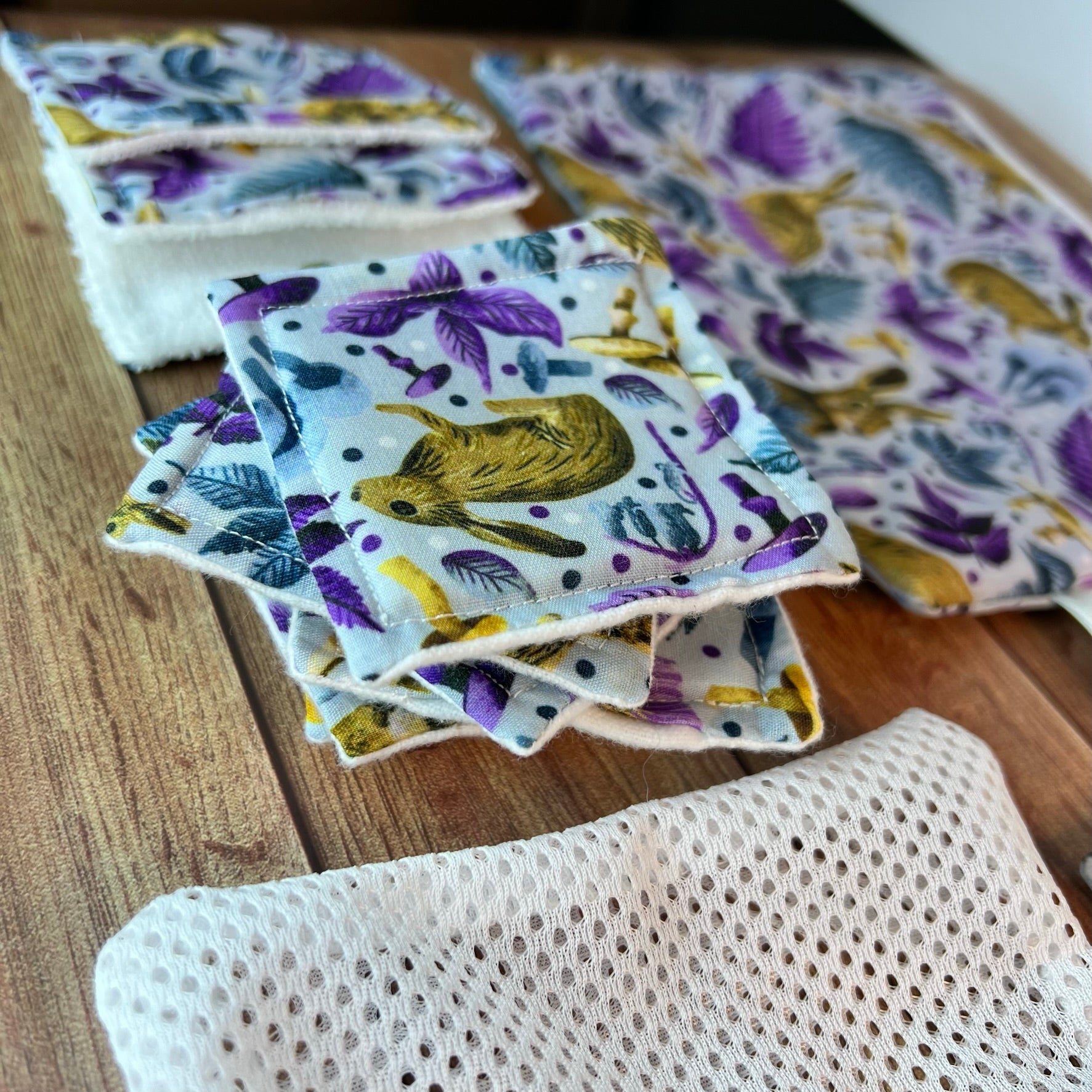 Beautiful sustainable starter gift set, perfect rabbit-themed gifts for adults.