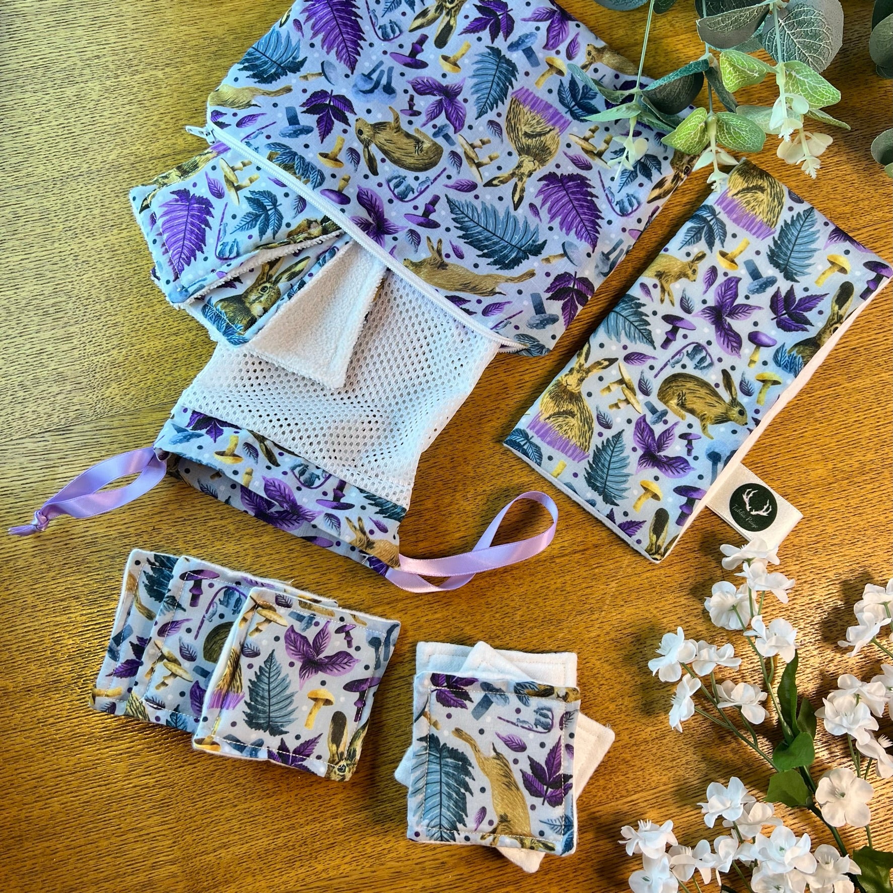 Sustainable starter gift set, perfect 5th anniversary gift in the UK.