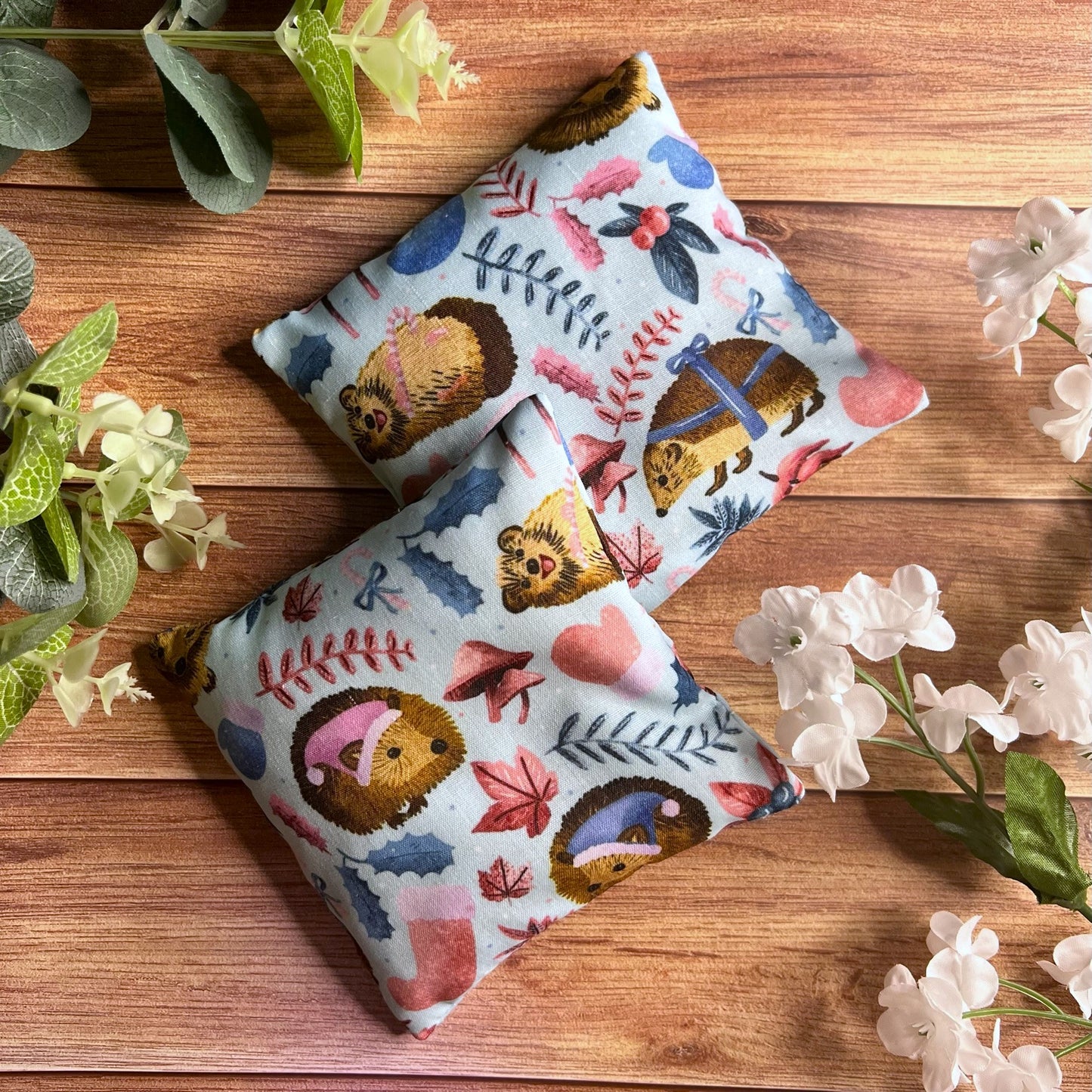 shop hand warmers gifts here with our lovely festive hedgehog pattern, and enjoy handmade crafts at christmastime