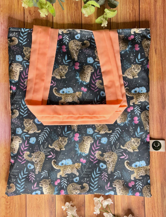 Snow Leopard Tote Bag - Tahlia Paige