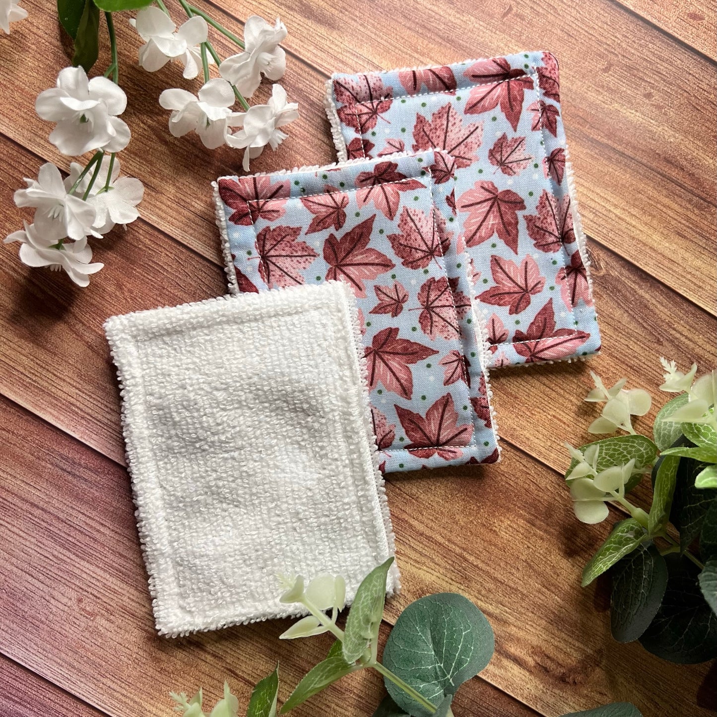 shop our range of skincare gifts, including these exfoliating pads to allow you to exfoliate your face at home. These would be an ideal gift for a nature lover too.
